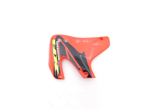 HONDA RIGHT SIDE RADIATOR SHROUD (FIGHTING RED) 2000-2007 XR650R (03 DECAL) OEM